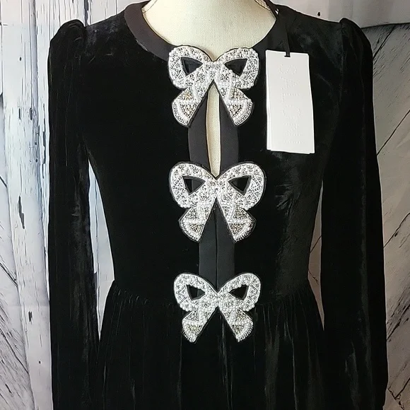 saloni black velvet dress Saloni Fleur Velvet Dress - Liquid Black main image 0